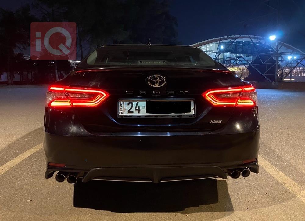 تۆیۆتا کامری